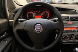 vihreä Fiat Linea 2009 kuva 18.