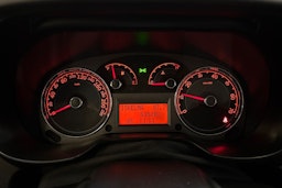 vihreä Fiat Linea 2009 kuva 19.