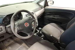 musta Fiat Punto 2012 kuva 3.