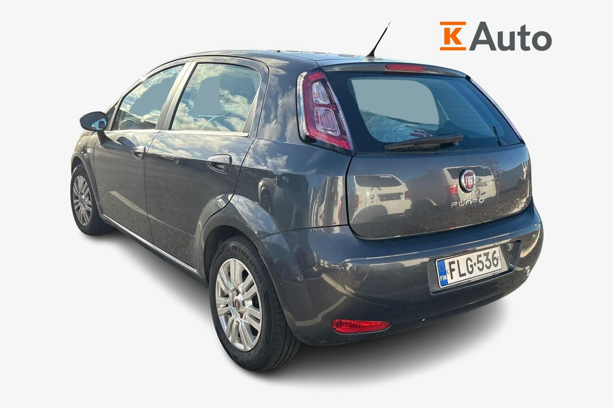 harmaa Fiat Punto 2013 kuva 2.
