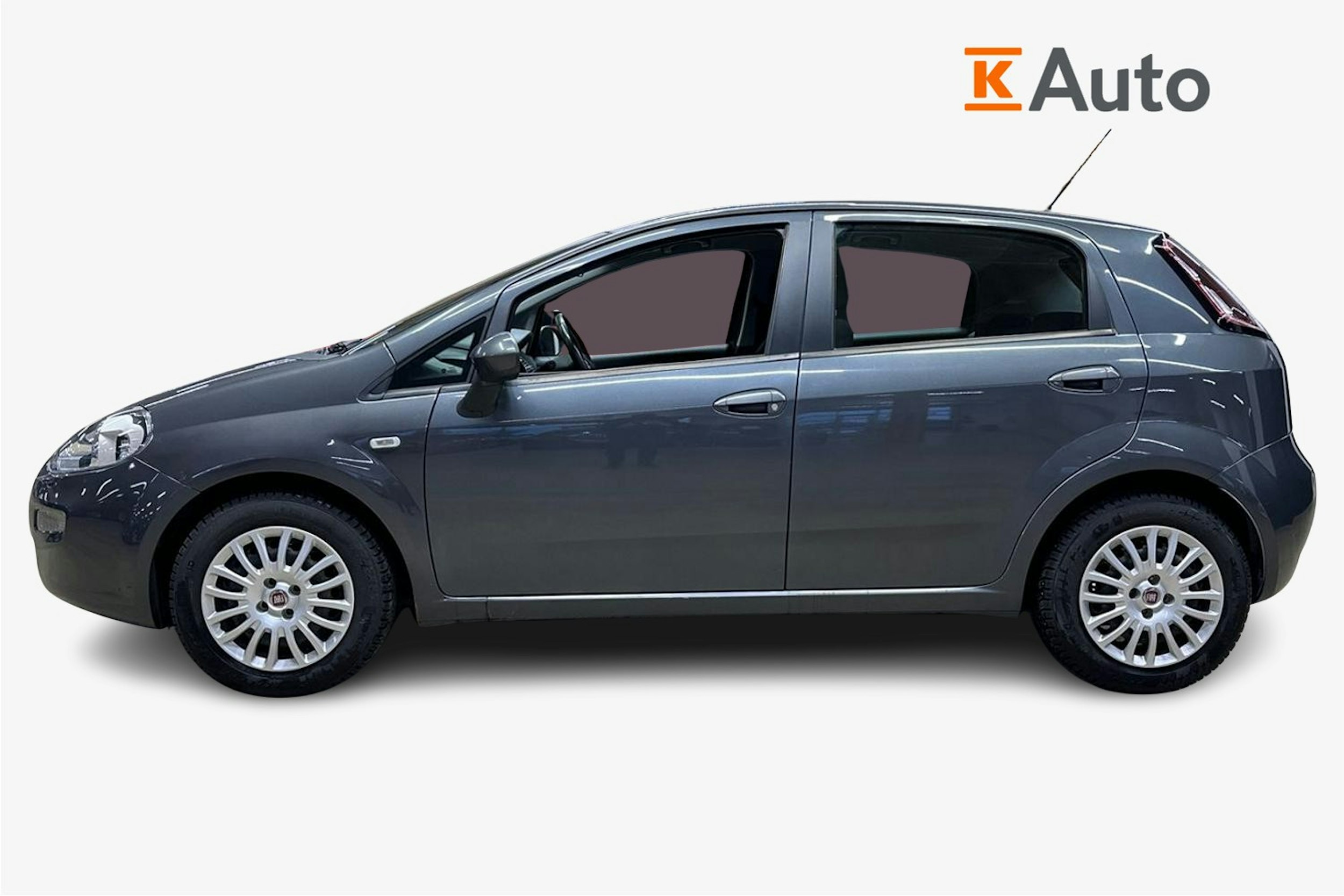 harmaa Fiat Punto 2013 kuva 5.