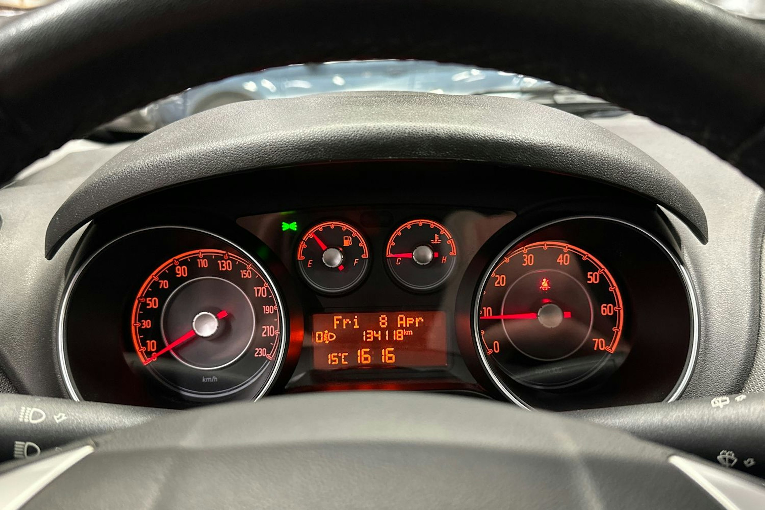 harmaa Fiat Punto 2013 kuva 17.