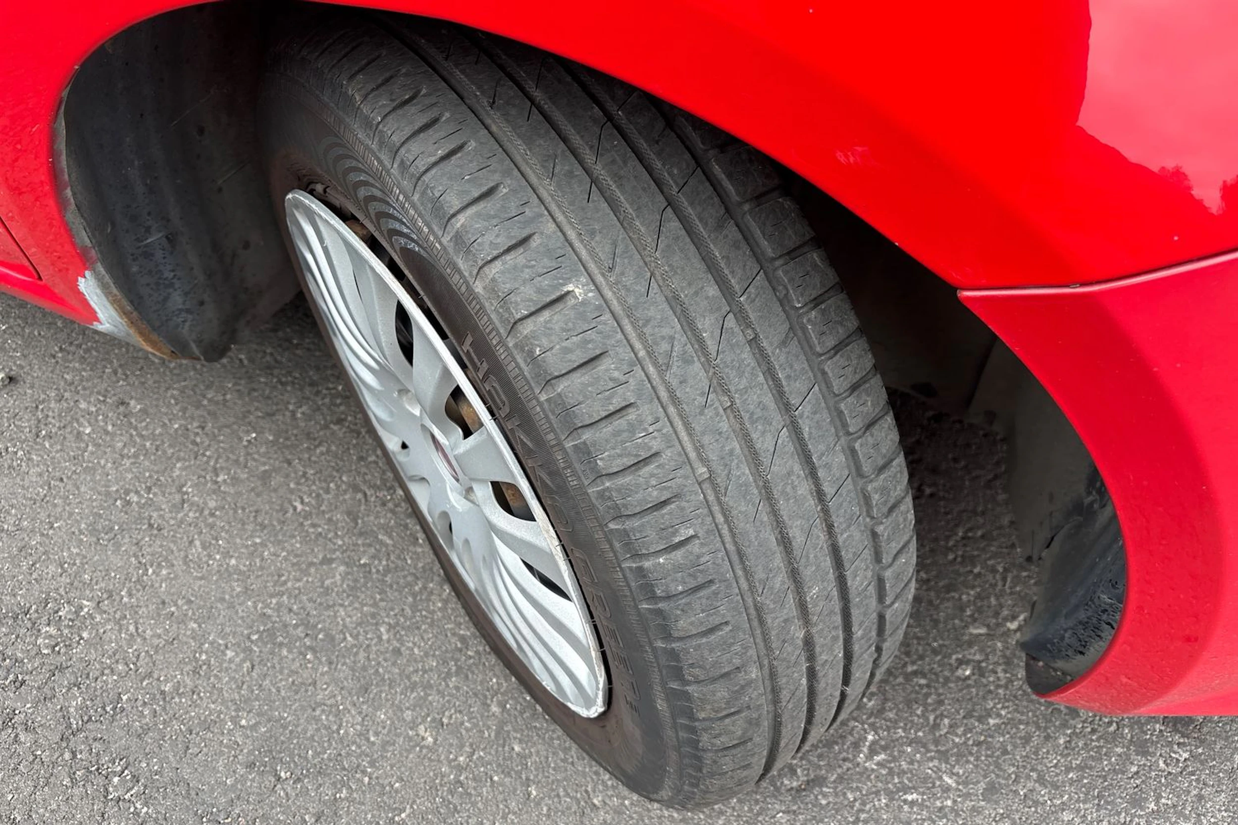 Punainen Fiat Punto Evo 2010 kuva 10.