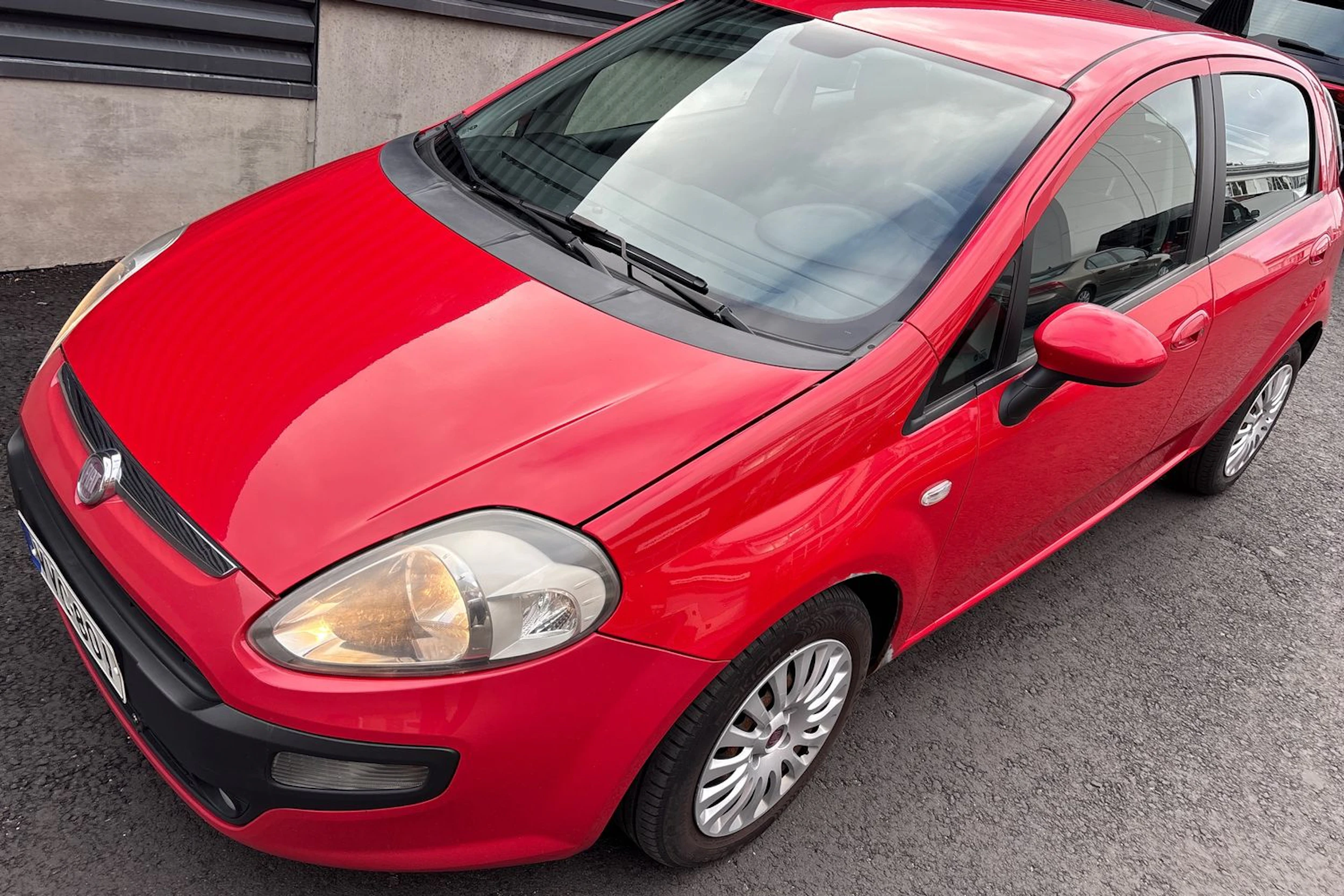 Punainen Fiat Punto Evo 2010 kuva 15.