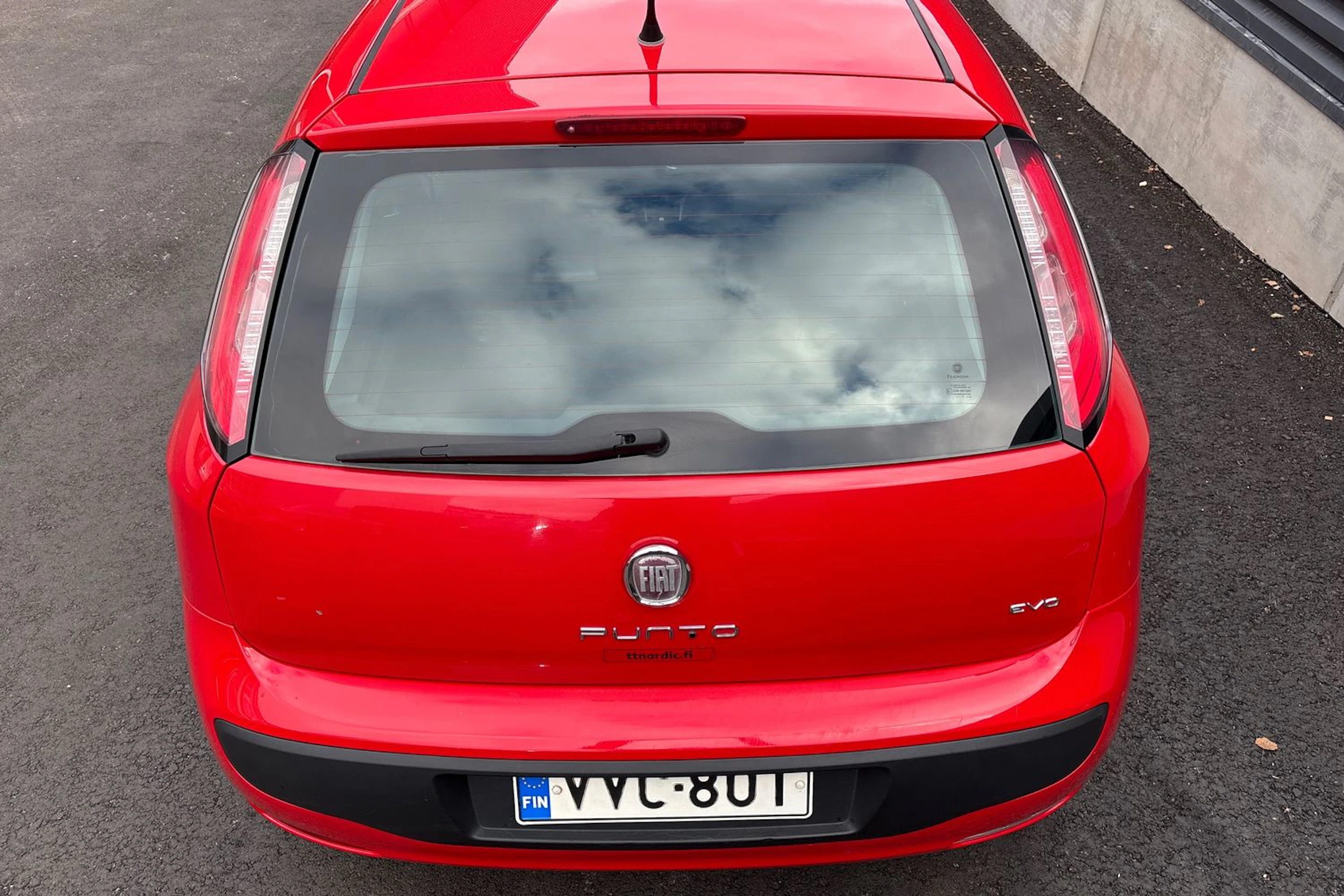 Punainen Fiat Punto Evo 2010 kuva 17.
