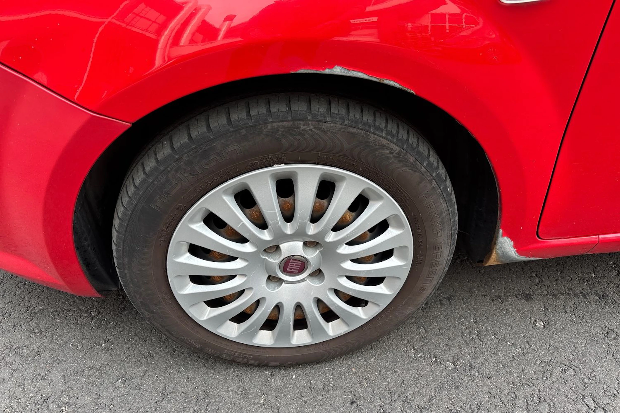 Punainen Fiat Punto Evo 2010 kuva 19.
