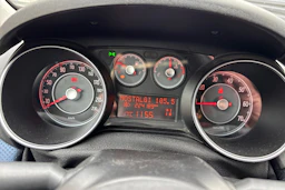 Punainen Fiat Punto Evo 2010 kuva 22.