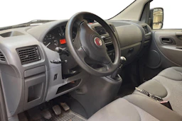 musta Fiat Scudo 2013 kuva 3.