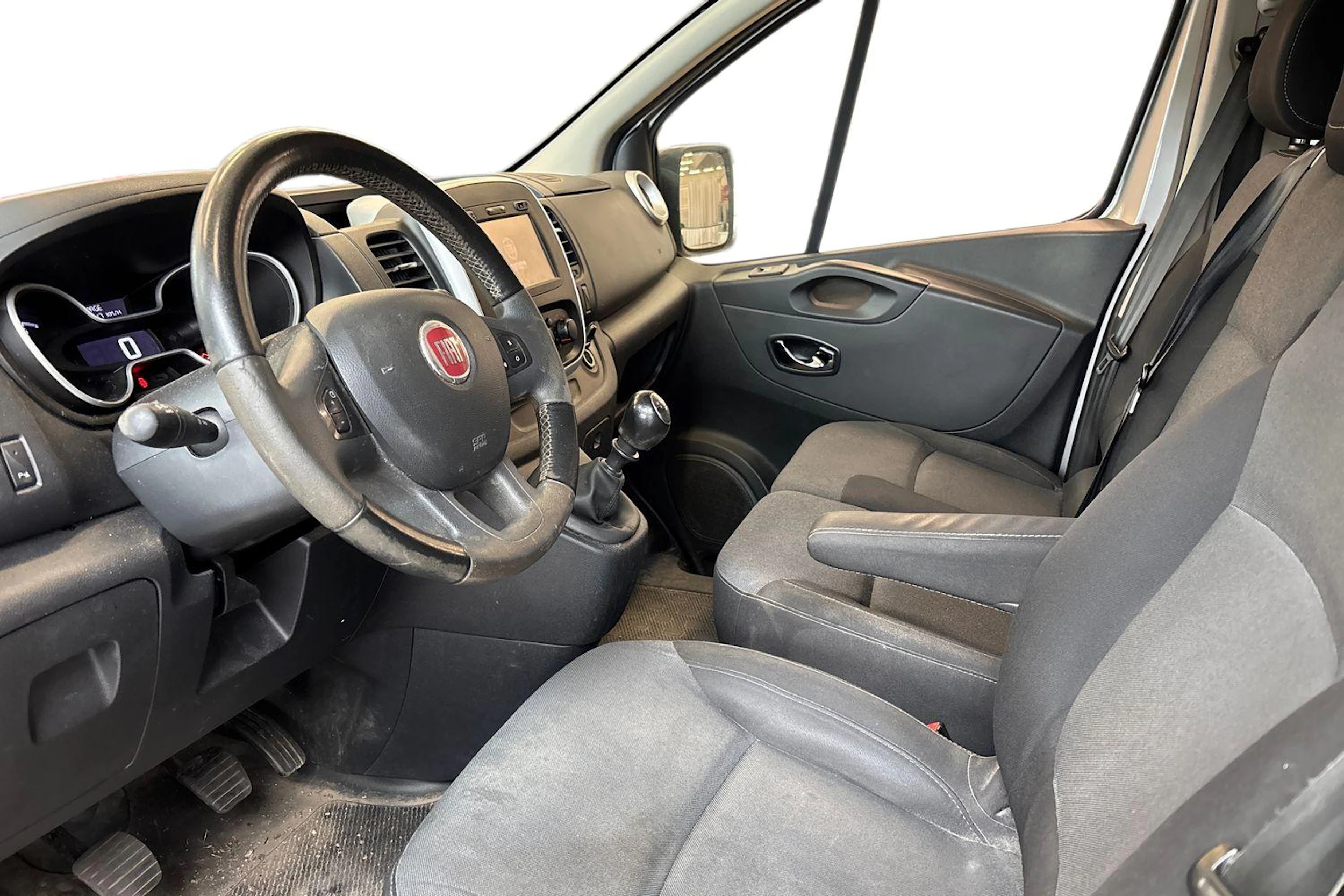 vihreä Fiat Talento 2016 kuva 3.