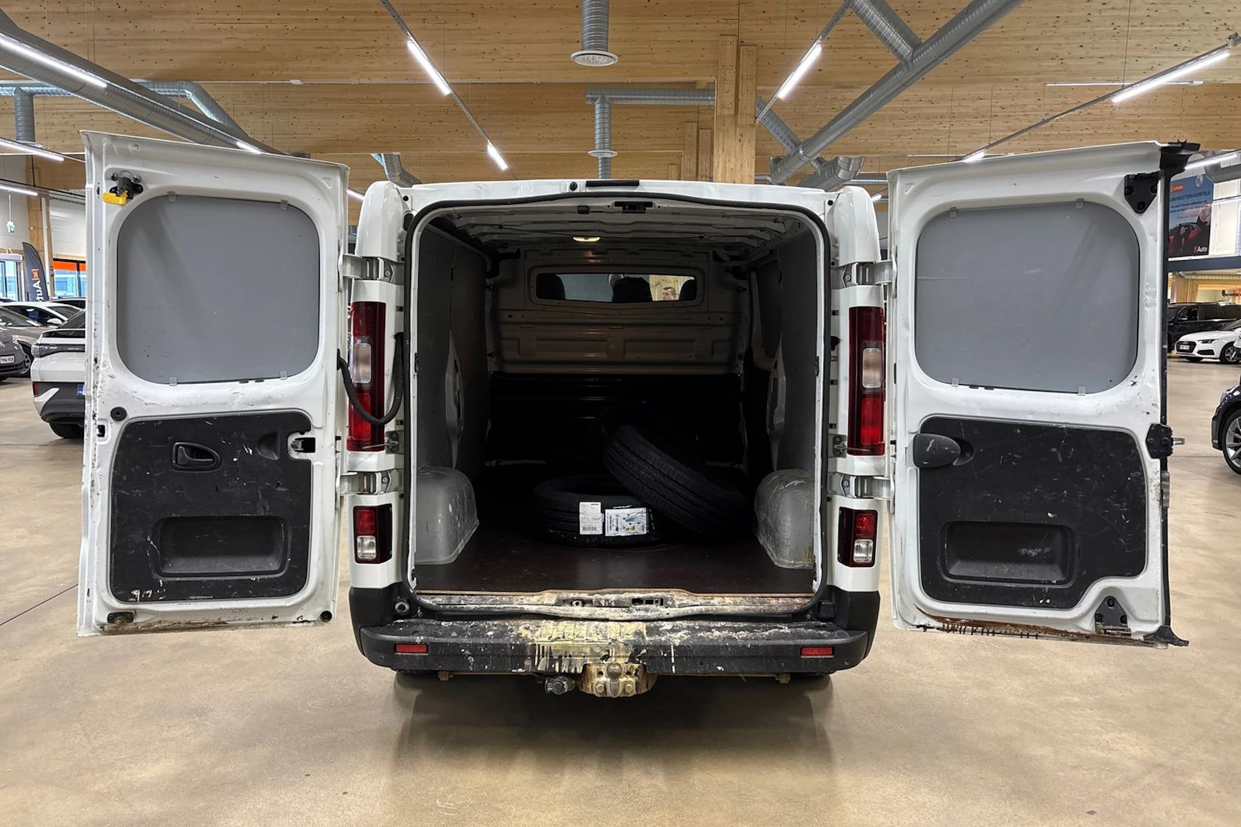 valkoinen Fiat Talento 2020 kuva 24.