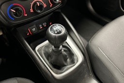 sininen Fiat Tipo 2017 kuva 20.
