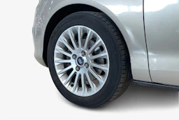 harmaa Ford B-Max 2014 kuva 9.