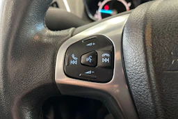 harmaa Ford B-Max 2014 kuva 15.