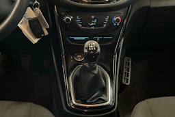 harmaa Ford B-Max 2014 kuva 18.