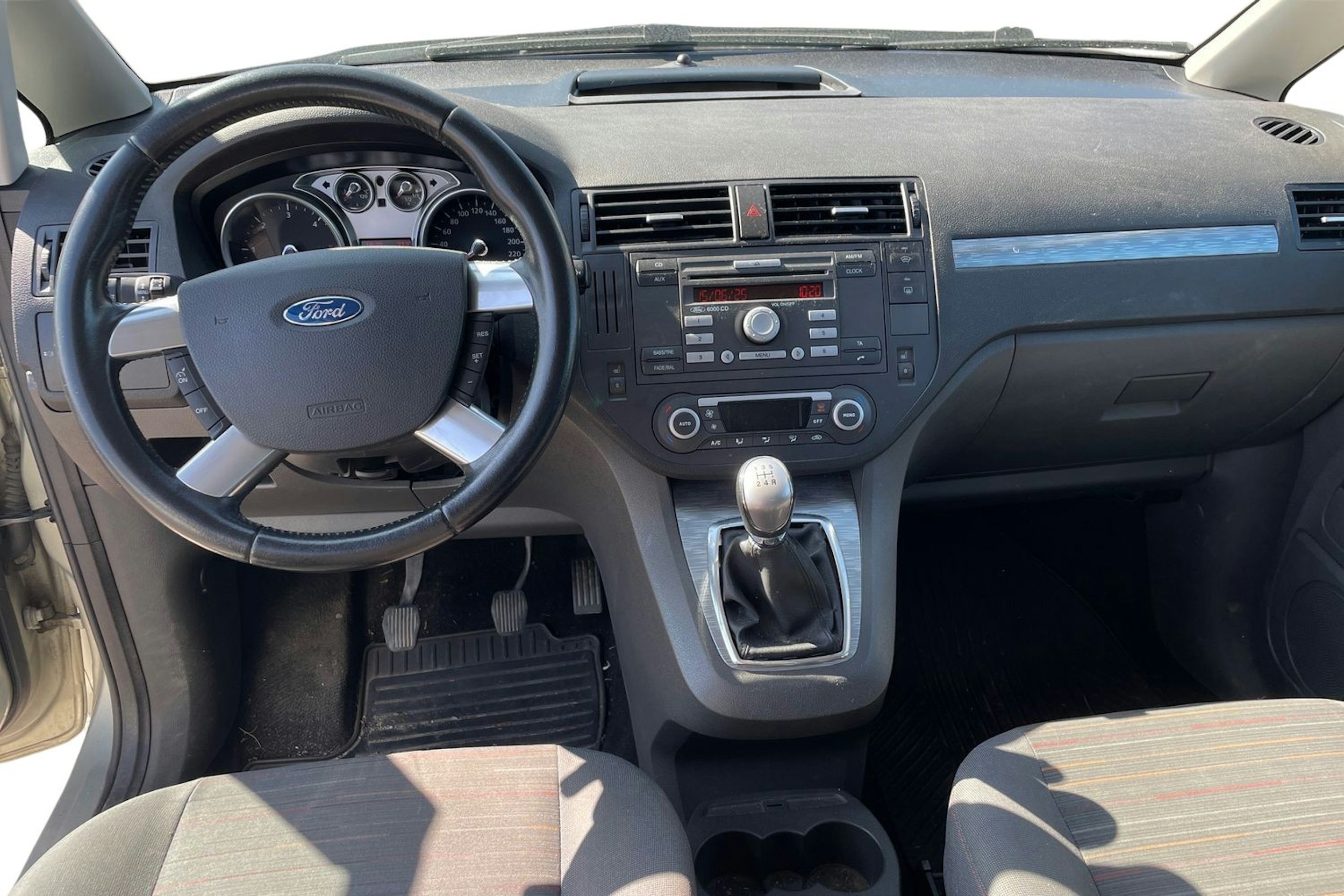 Harmaa Ford C-Max 2008 kuva 7.