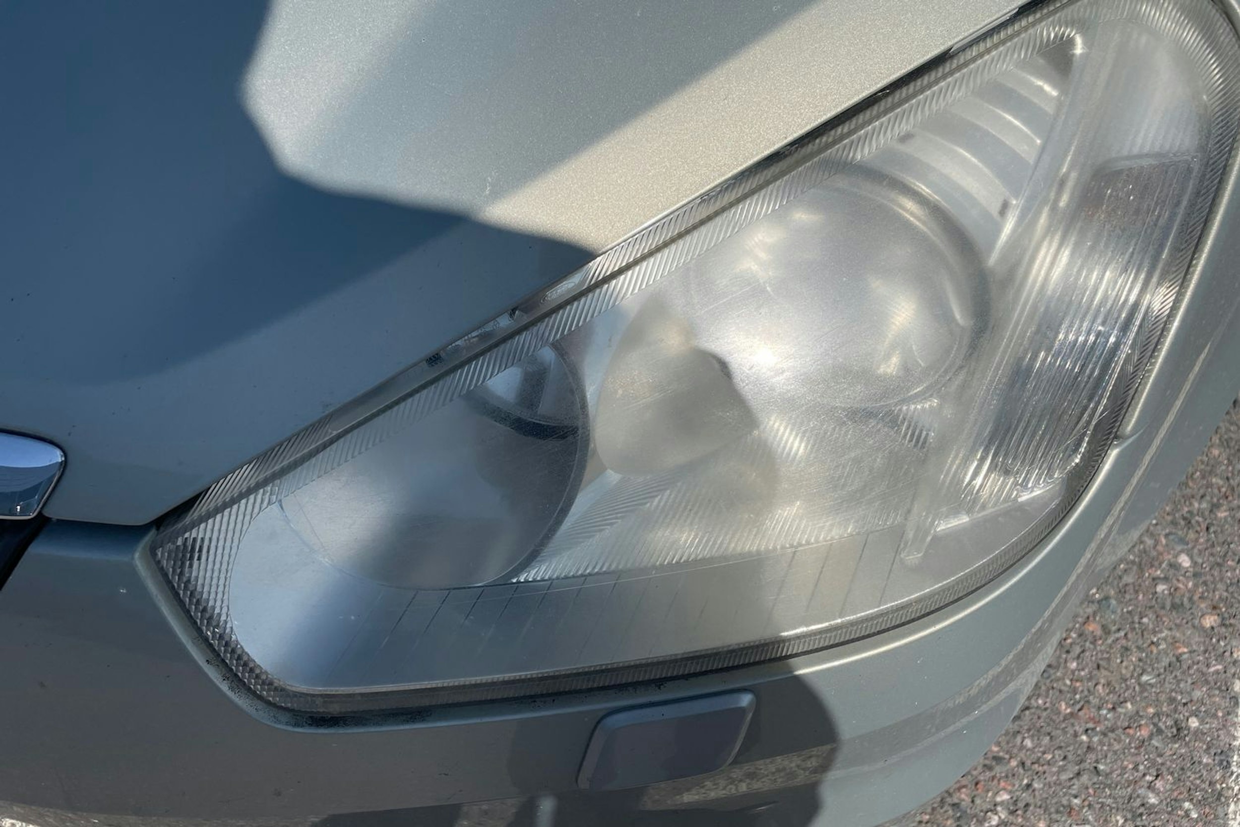 Harmaa Ford C-Max 2008 kuva 22.