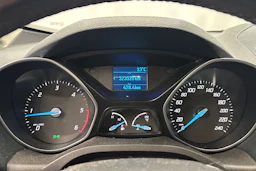 musta Ford C-Max 2011 kuva 26.