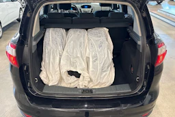 musta Ford C-Max 2012 kuva 22.