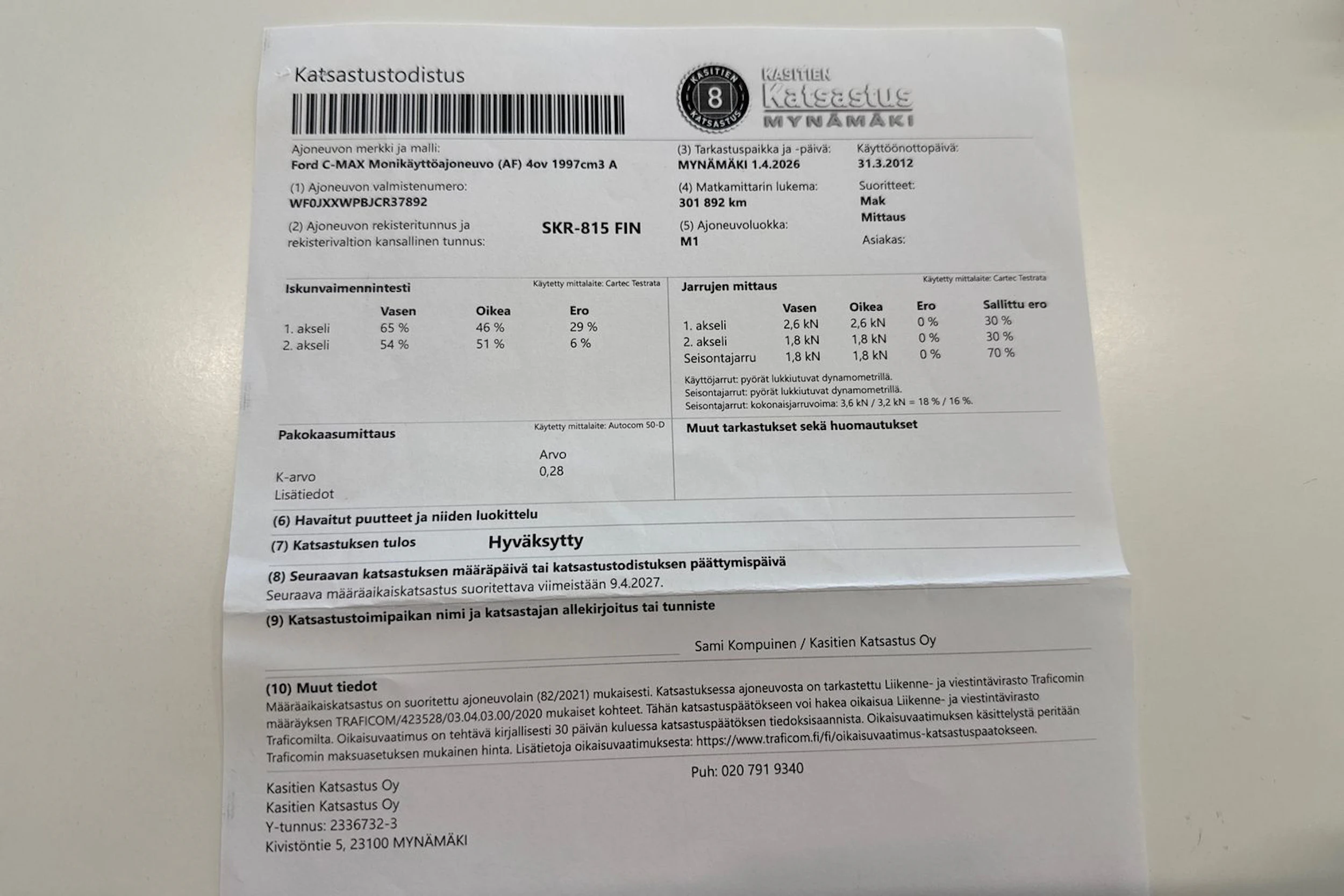 musta Ford C-Max 2012 kuva 31.