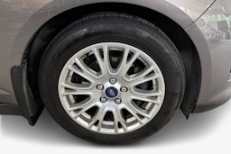 ruskea (beige) Ford C-Max 2013 kuva 11.