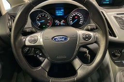 punainen Ford C-Max 2013 kuva 13.