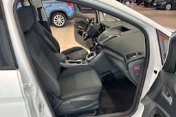 Valkoinen Ford C-Max 2014 kuva 17.