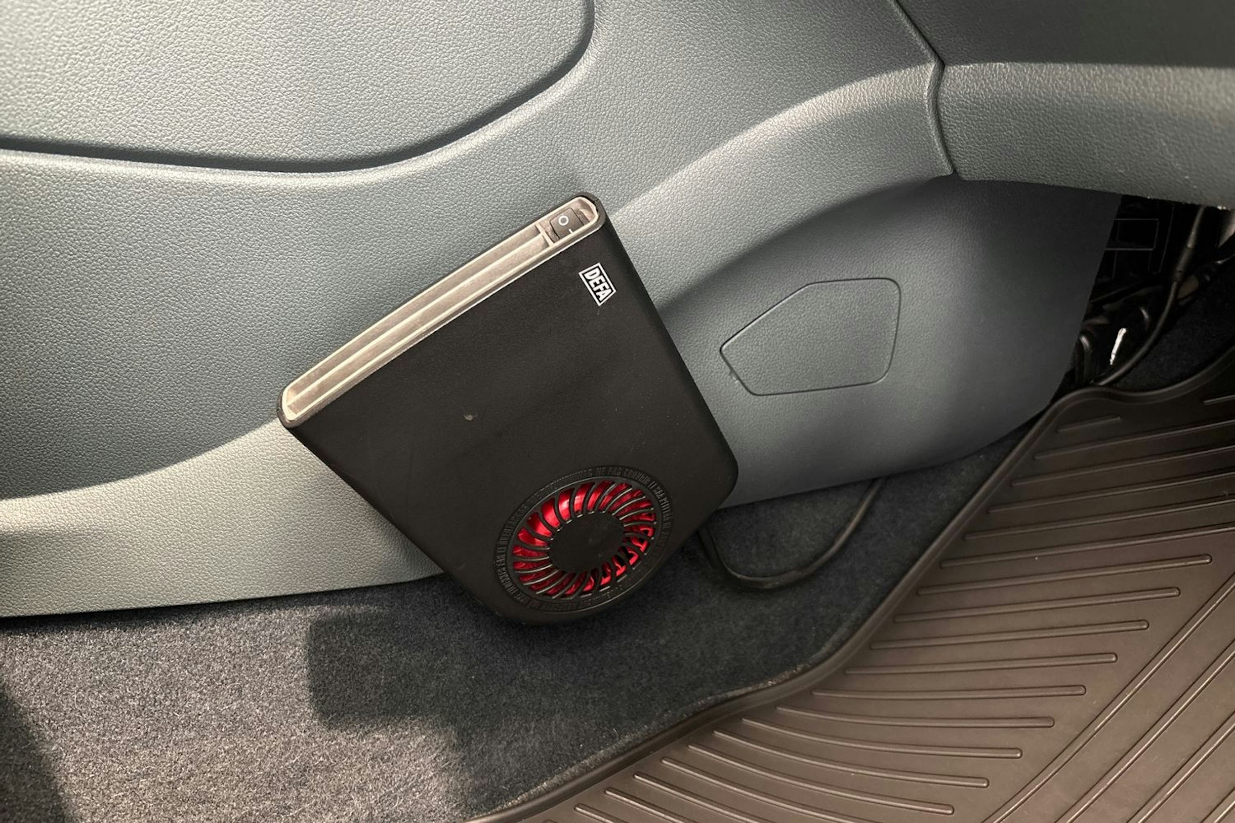 Valkoinen Ford C-Max 2014 kuva 18.