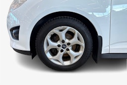 valkoinen Ford C-Max 2014 kuva 11.