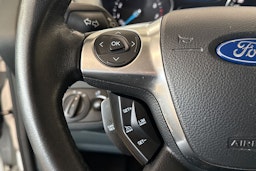 valkoinen Ford C-Max 2014 kuva 18.