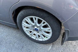 Ruskea (beige) Ford C-Max 2014 kuva 19.
