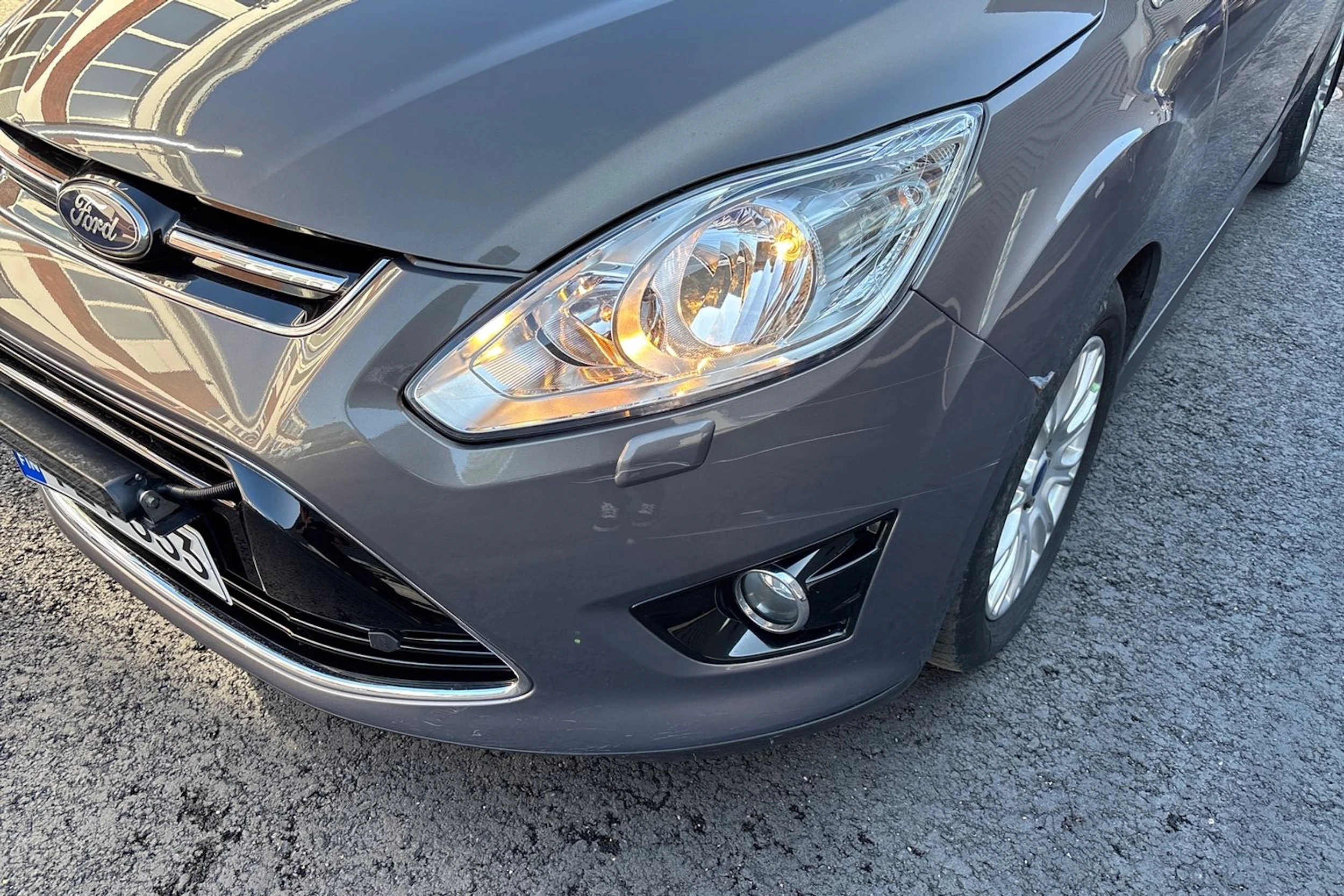 Ruskea (beige) Ford C-Max 2014 kuva 21.