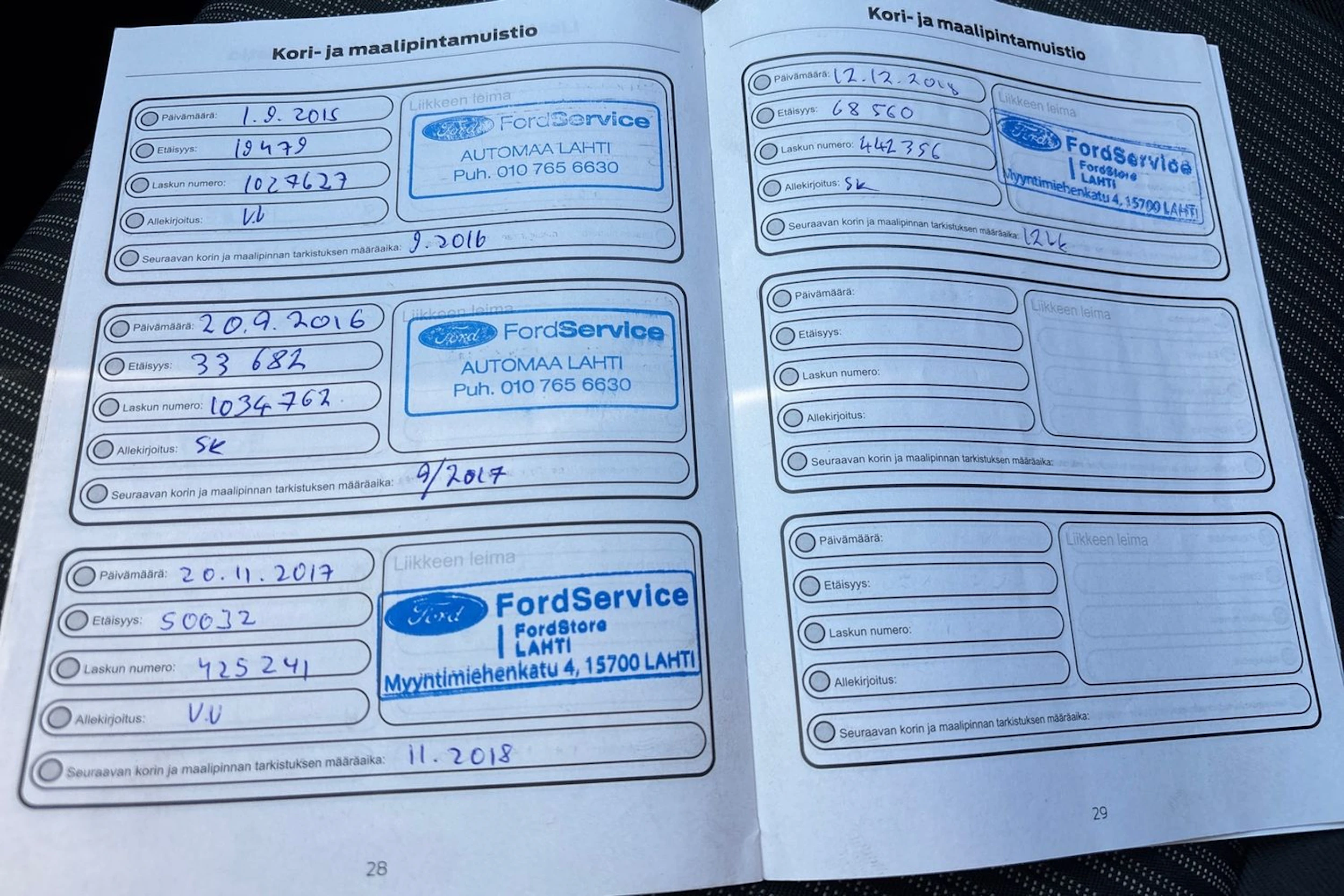 Ruskea (beige) Ford C-Max 2014 kuva 29.