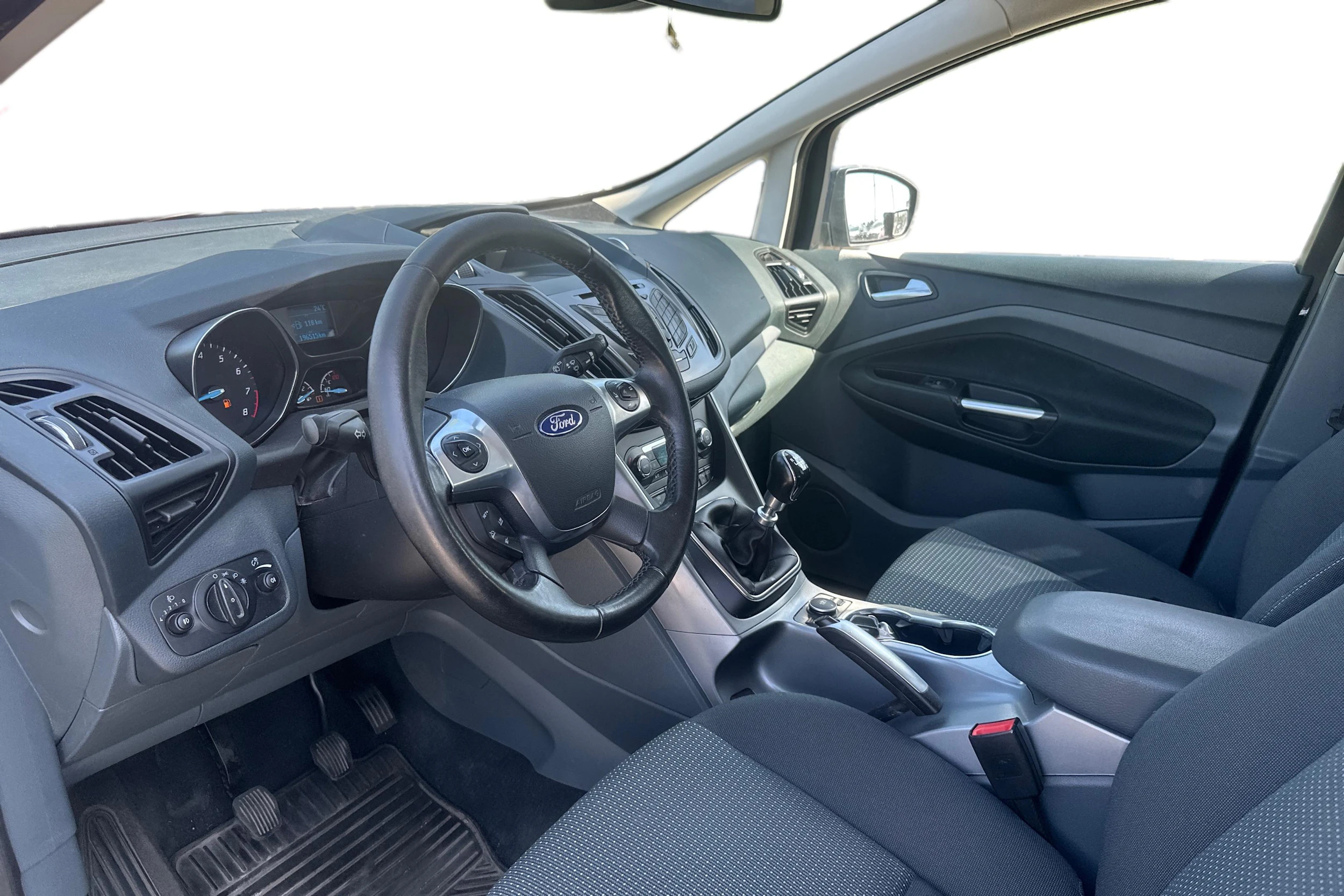 Sininen Ford C-Max 2015 kuva 3.
