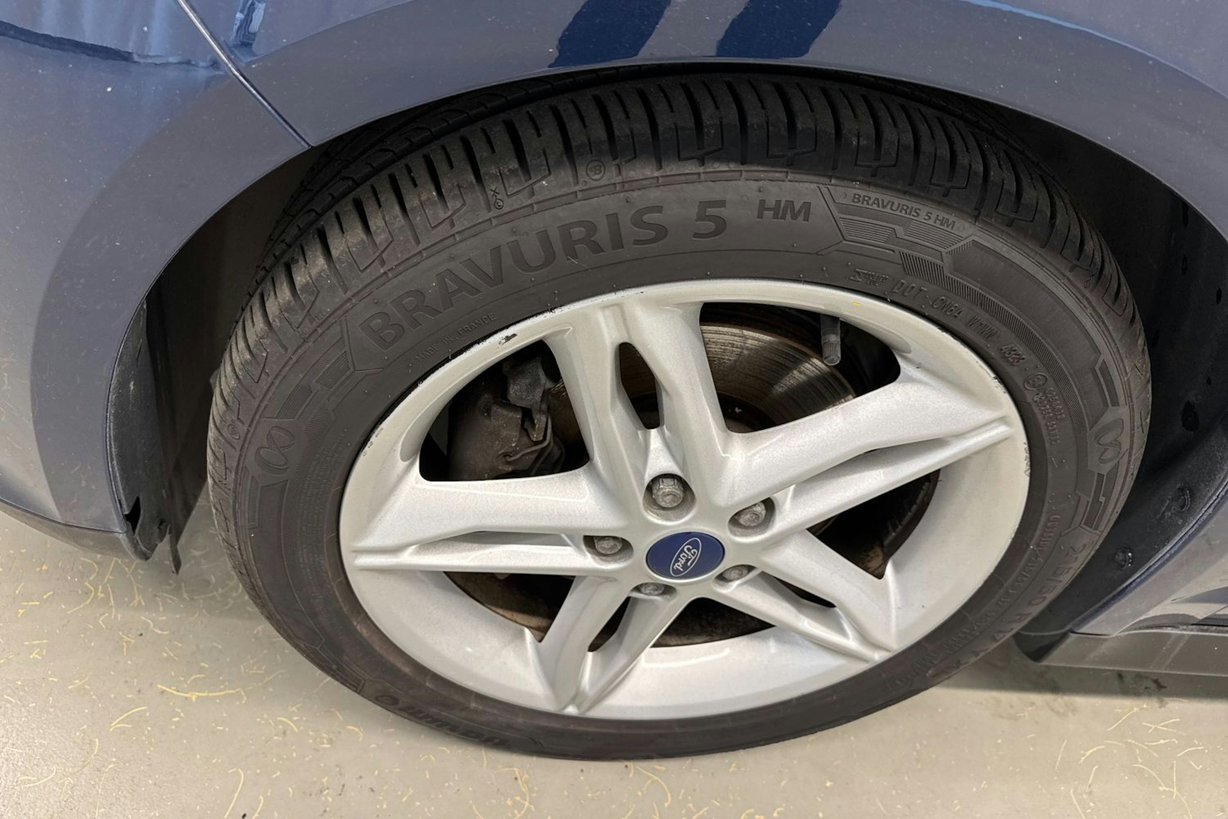 sininen Ford C-Max 2015 kuva 10.