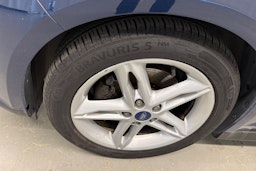 sininen Ford C-Max 2015 kuva 10.