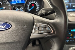 sininen Ford C-Max 2015 kuva 13.