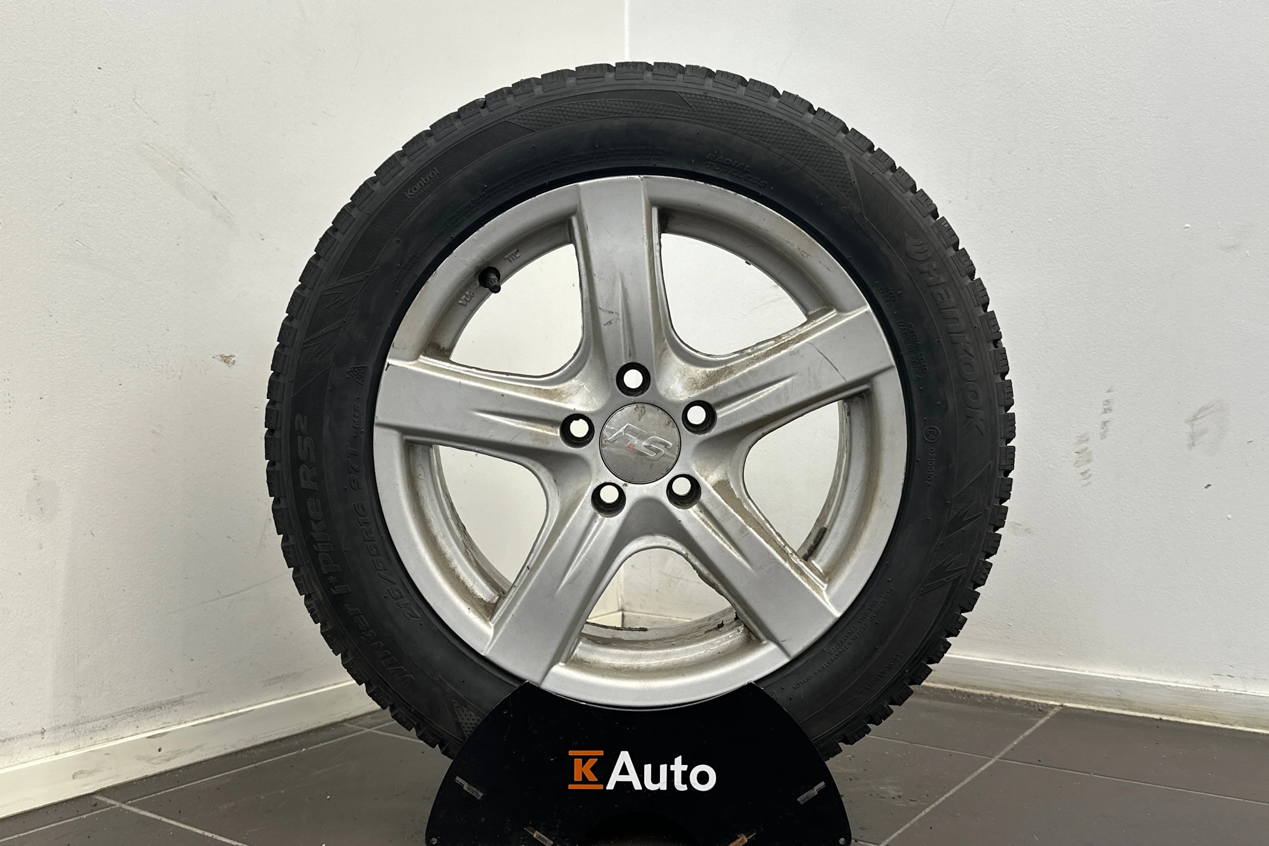 Sininen Ford C-Max 2015 kuva 10.