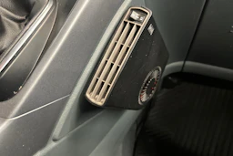 Sininen Ford C-Max 2015 kuva 18.