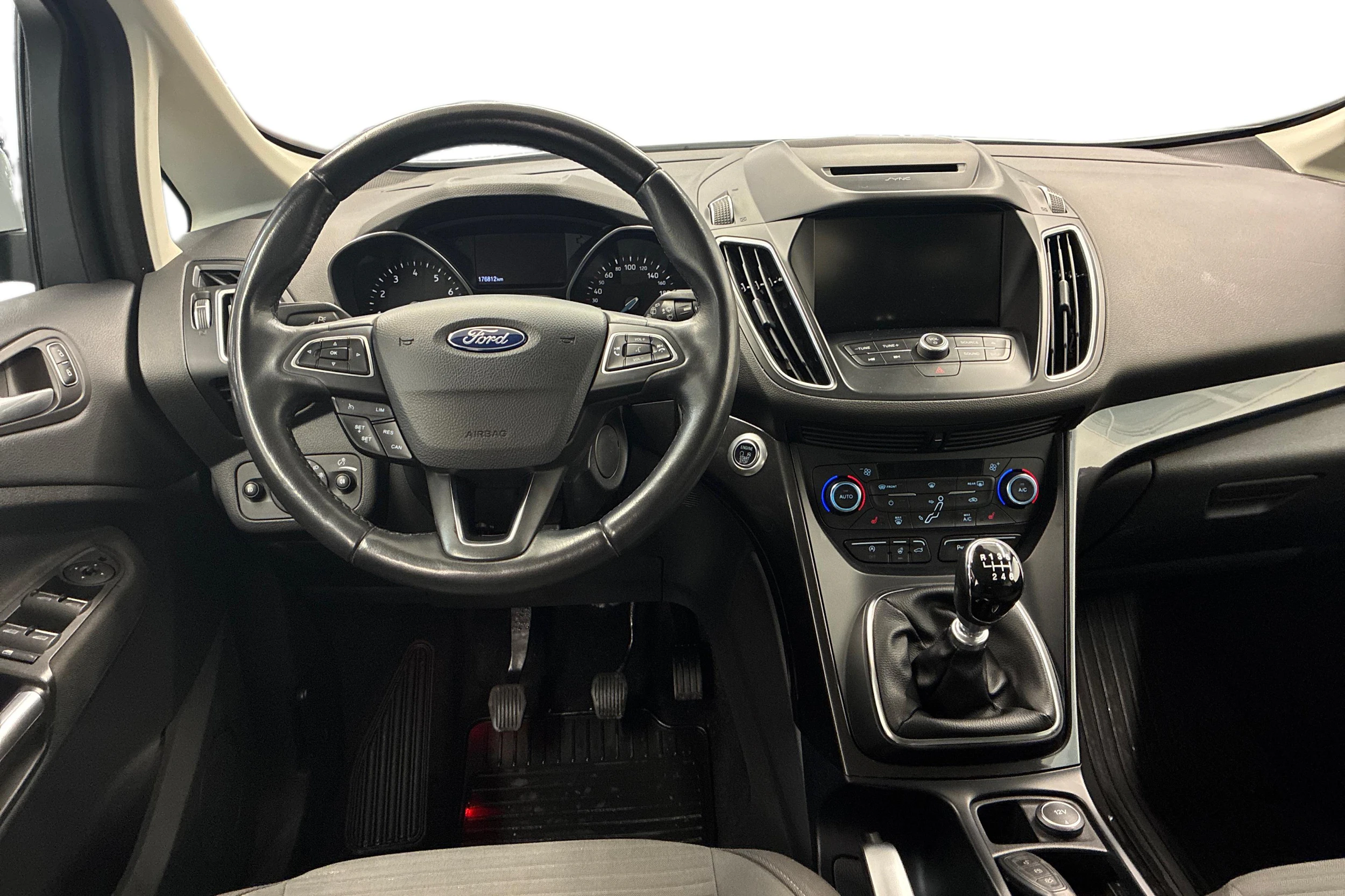 valkoinen Ford C-Max 2016 kuva 7.