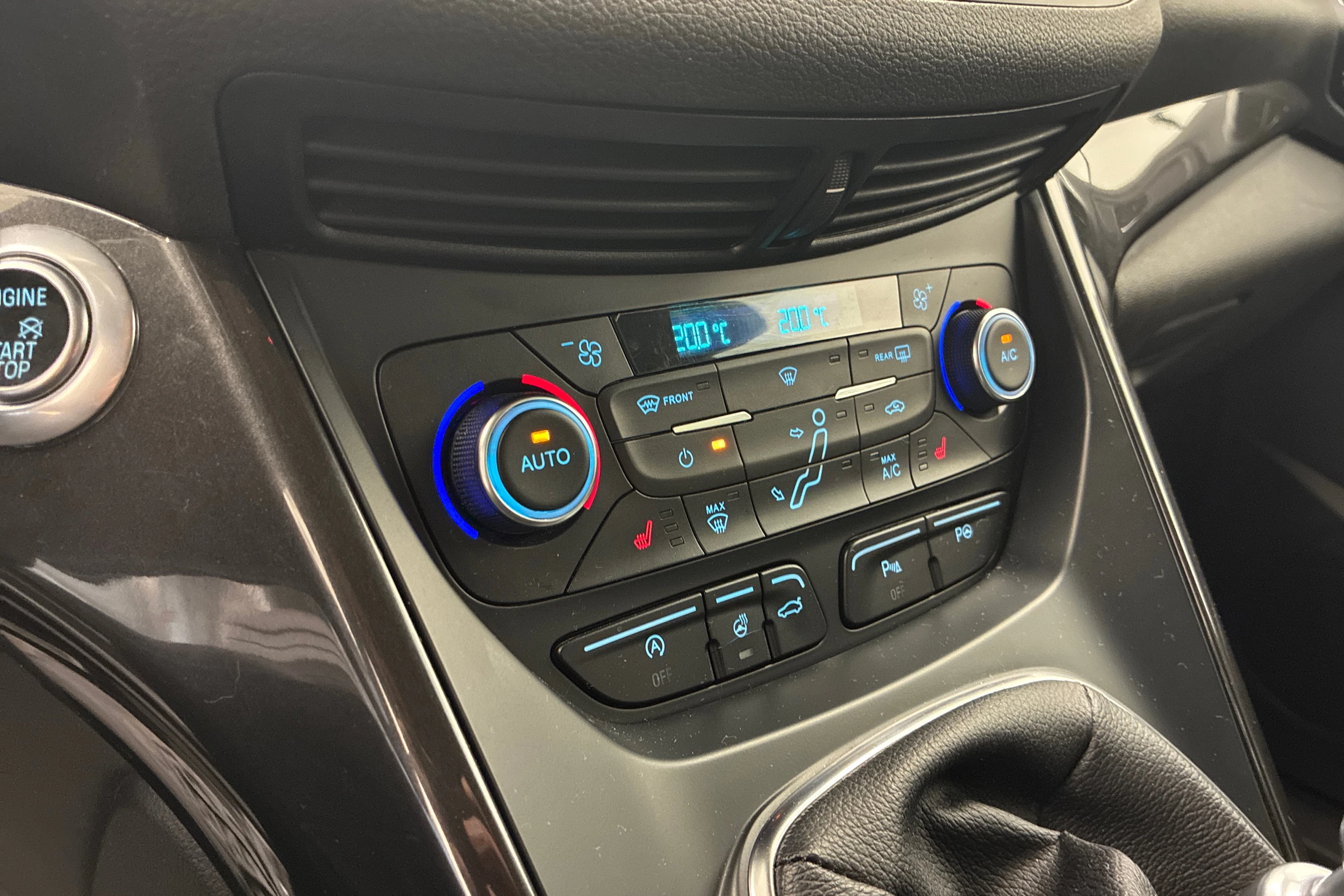 valkoinen Ford C-Max 2016 kuva 20.