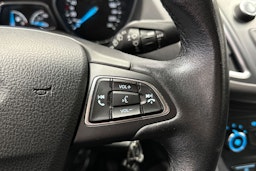 harmaa Ford C-Max 2017 kuva 26.