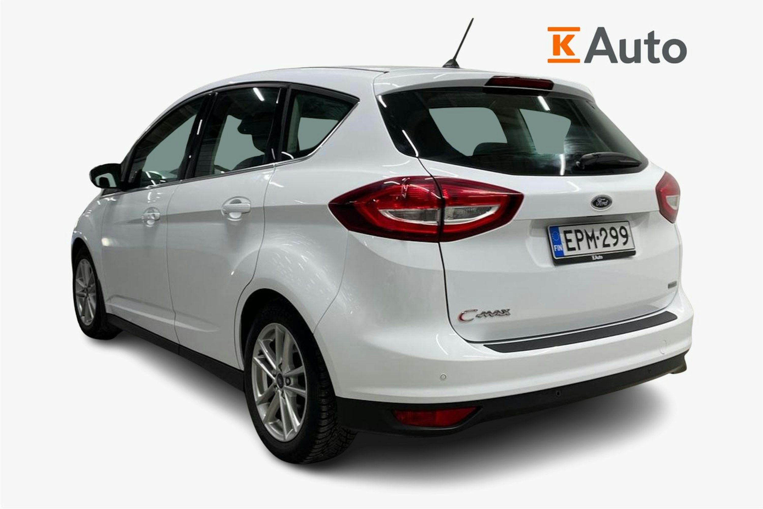 valkoinen Ford C-Max 2018 kuva 2.