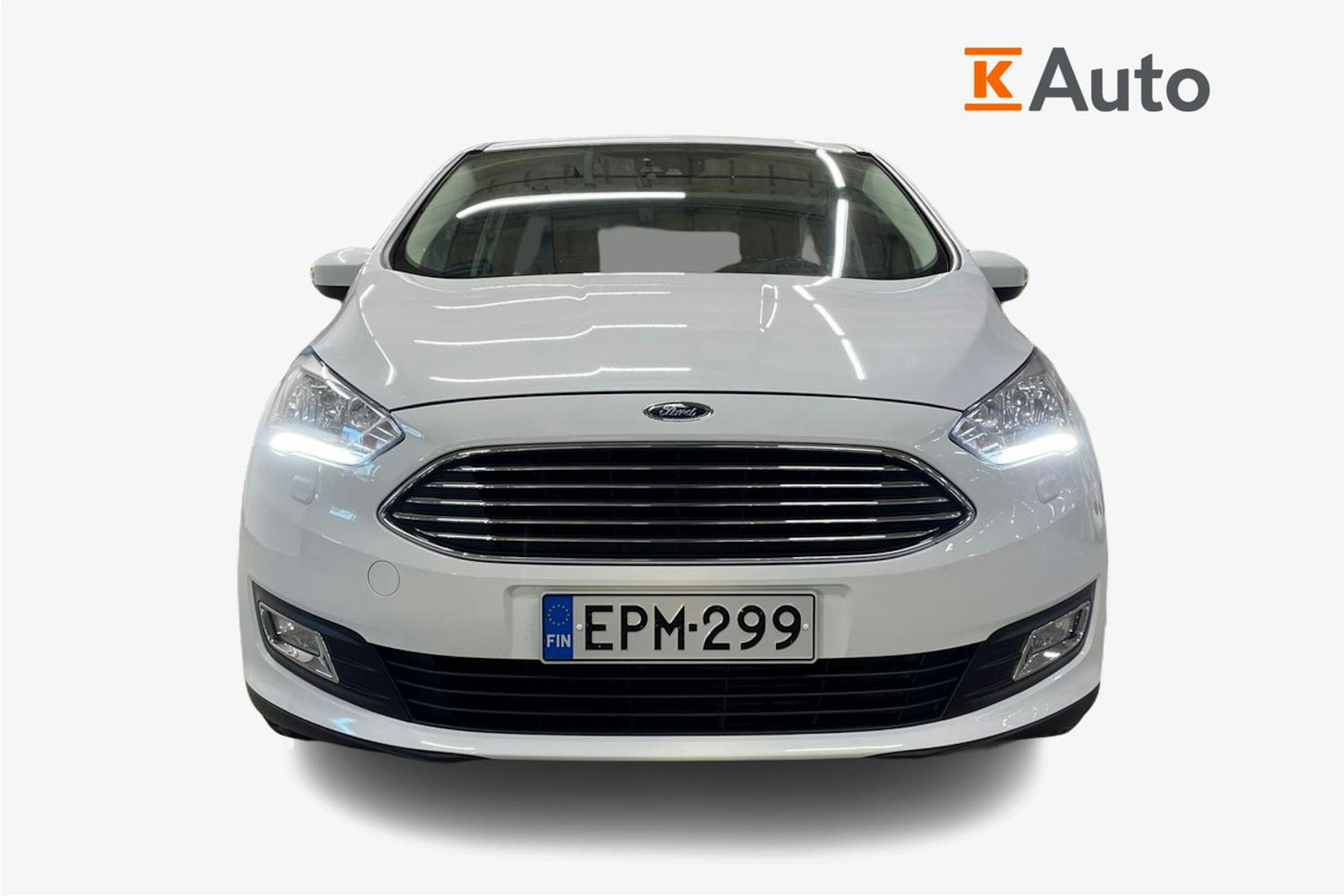 valkoinen Ford C-Max 2018 kuva 4.