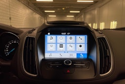 valkoinen Ford C-Max 2018 kuva 14.