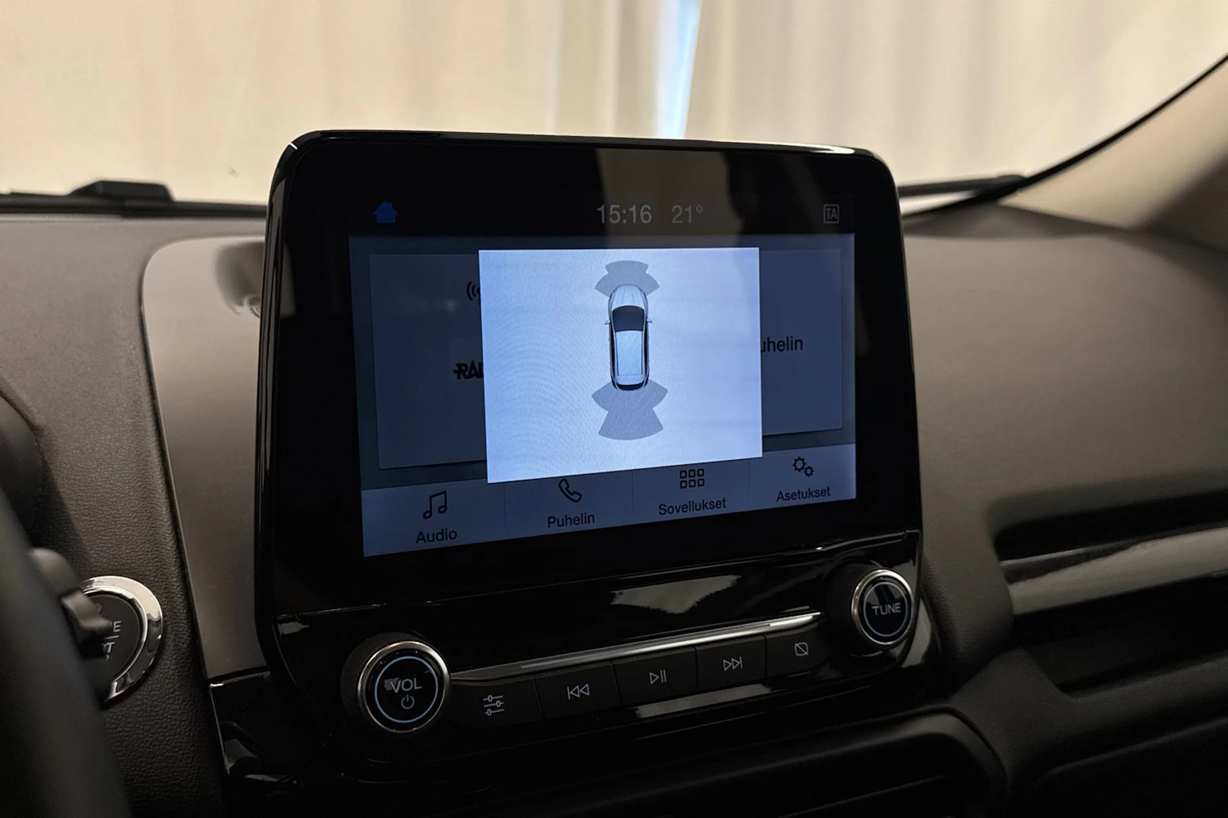 Sininen Ford Ecosport 2018 kuva 13.