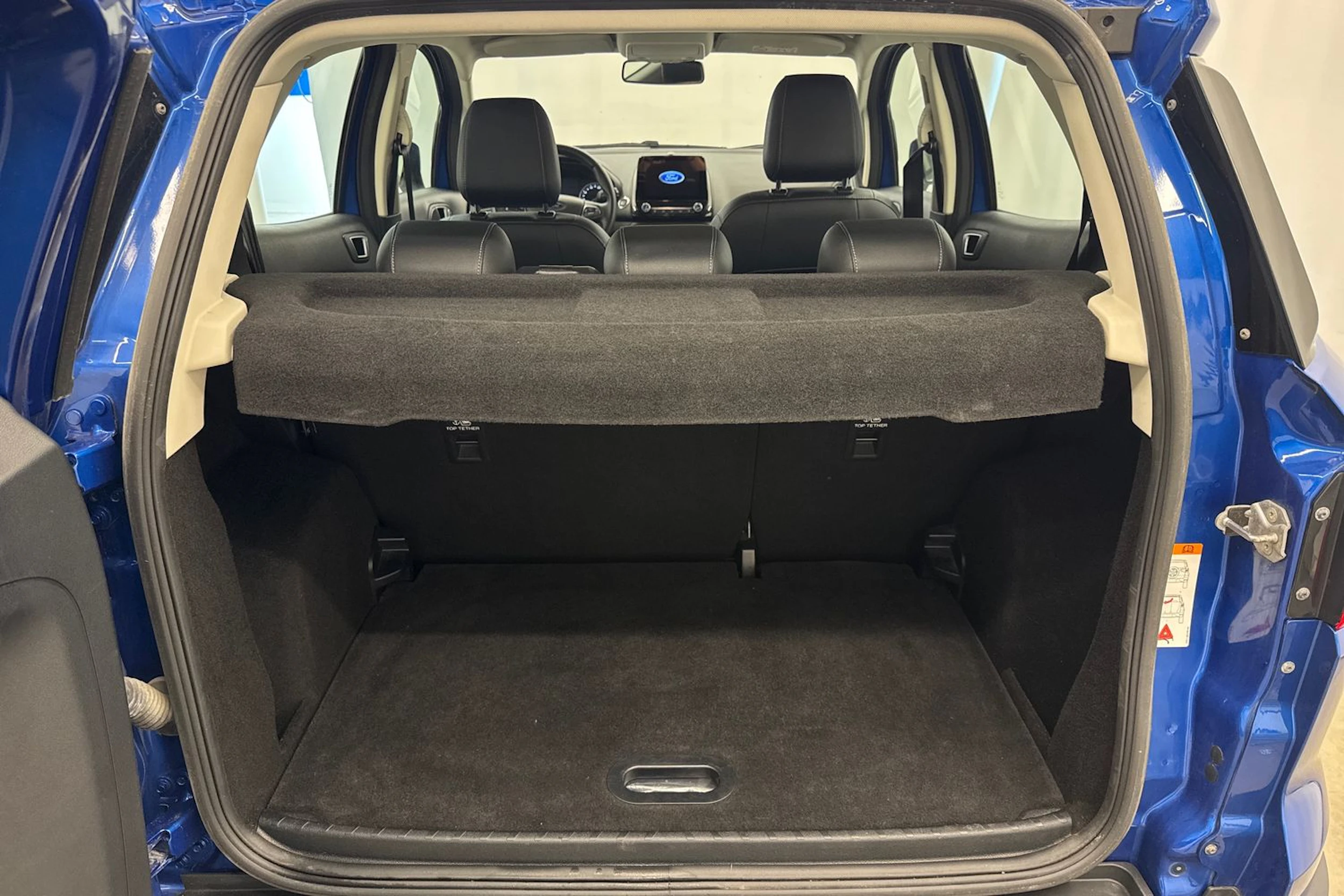 Sininen Ford Ecosport 2018 kuva 19.