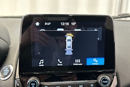 Punainen Ford Ecosport 2019 kuva 24.