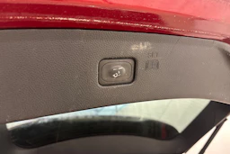 Punainen Ford Edge 2016 kuva 13.