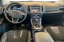 valkoinen Ford Edge 2016 kuva 7.