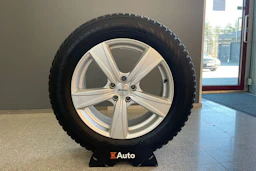 valkoinen Ford Edge 2016 kuva 24.